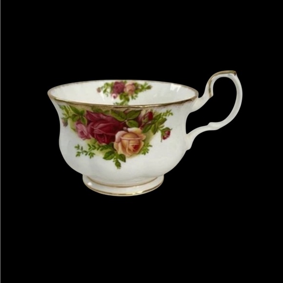 Royal Albert Old Country Roses Bone China 10oz Coffee Or Large Tea Mug Cup - Picture 2 of 11